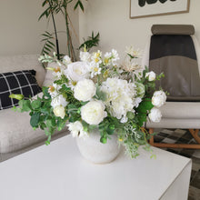 Load image into Gallery viewer, White Medley