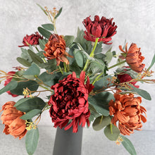 Load image into Gallery viewer, AMBERWOOD DAHLIA