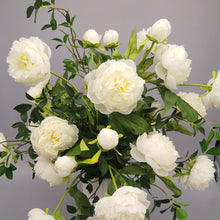 Load image into Gallery viewer, Maison Peony