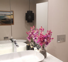 Load image into Gallery viewer, Petal Whim Sweet Pea