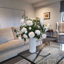 Load image into Gallery viewer, Maison Peony
