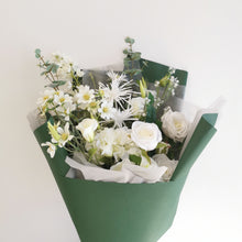 Load image into Gallery viewer, White Serenade Bouquet
