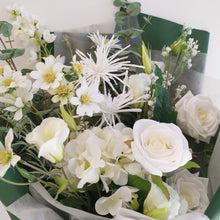Load image into Gallery viewer, White Serenade Bouquet
