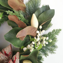 Load image into Gallery viewer, Christmas Wreath Magnolia 50CM
