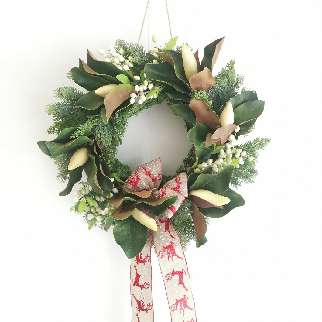 Christmas Wreath Magnolia 50CM
