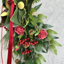 Load image into Gallery viewer, Christmas Swag 001
