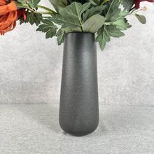 Load image into Gallery viewer, AMBERWOOD DAHLIA
