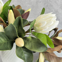 Load image into Gallery viewer, MAGNOLIA SCULPT
