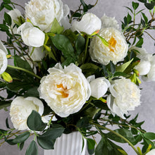 Load image into Gallery viewer, Maison Peony

