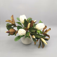 Load image into Gallery viewer, Magnolia Sculpt
