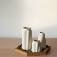 Load image into Gallery viewer, Vase 3 Sets Ceramic White VASE022
