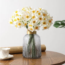 Load image into Gallery viewer, Narcissus Daffodils Artificial Silk Flower Bunch White NARCI001
