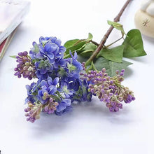 Load image into Gallery viewer, Lilac Artificial Silk Flowers 71cm Stem Blue LILAC002

