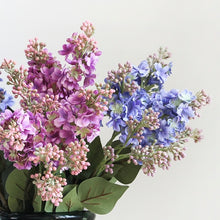 Load image into Gallery viewer, Lilac Artificial Silk Flowers 71cm Stem Blue LILAC002
